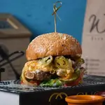 Beef Burger Mexecan